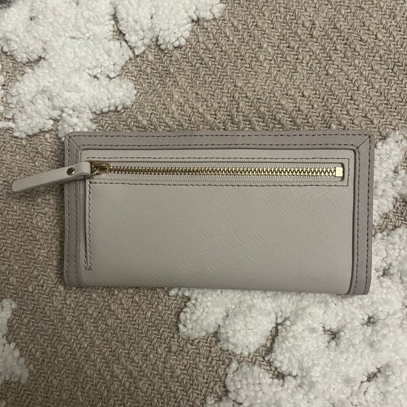 Kate spade bow wallet - Picture 3 of 3